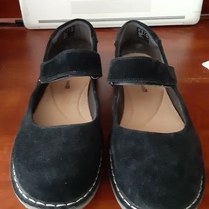 Clark's Women's Black Suede Size 12W